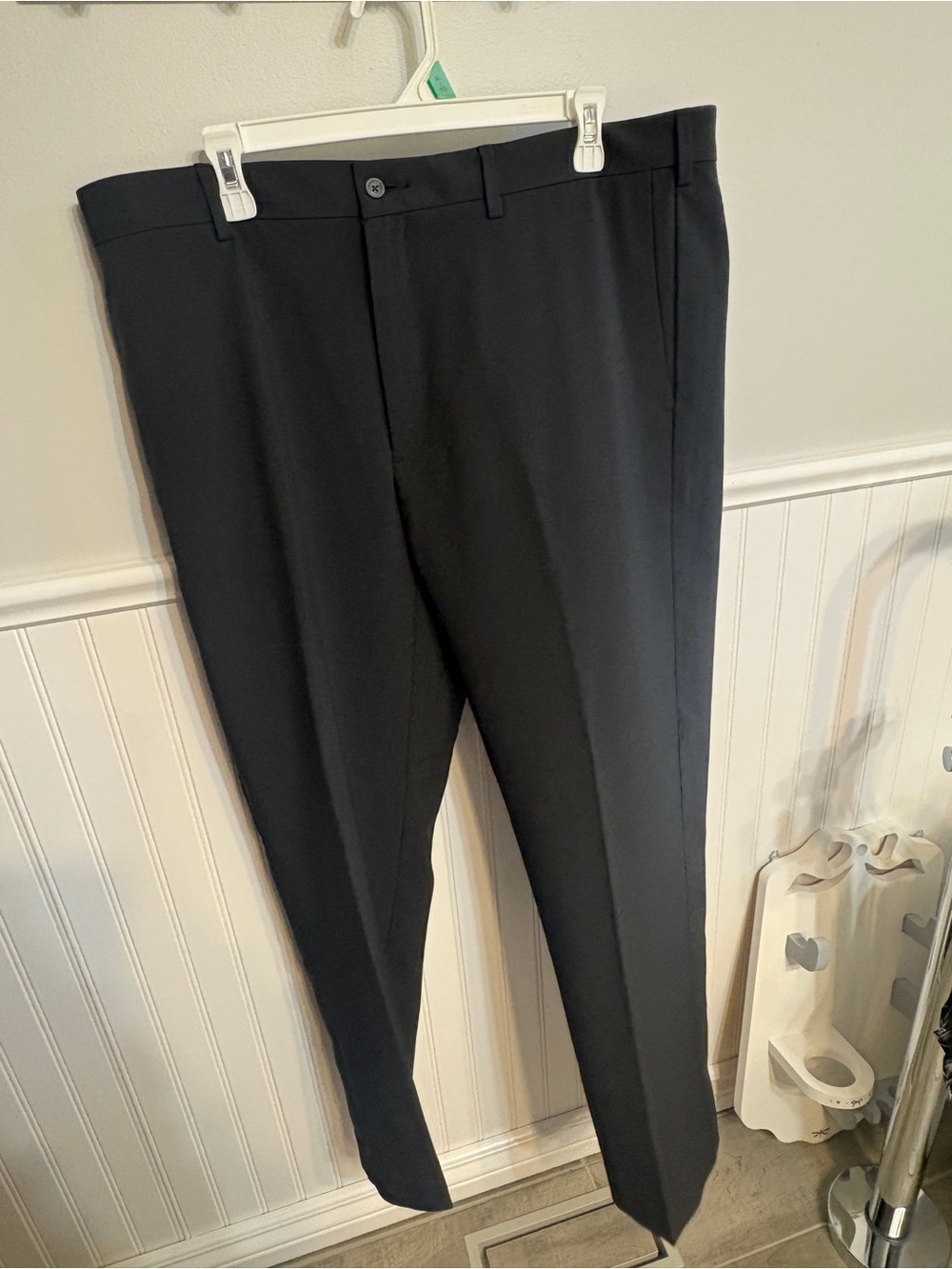 PGA Tour Men's Dress Pants in Black